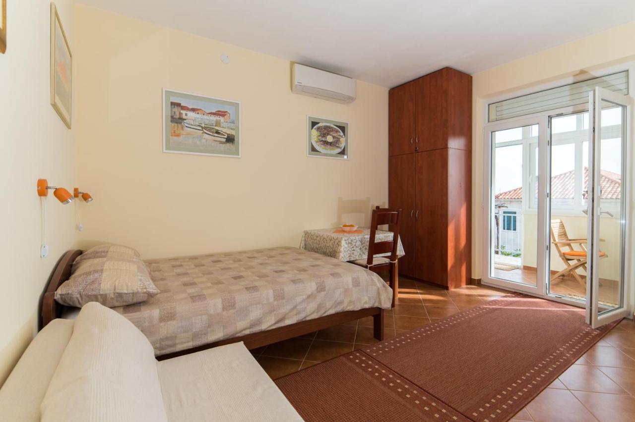 Apartment Pulastar Dubrovnik Exteriör bild